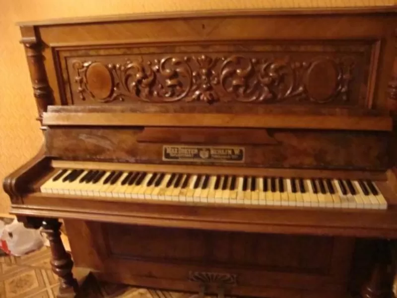 Продам пианино 19 века.
